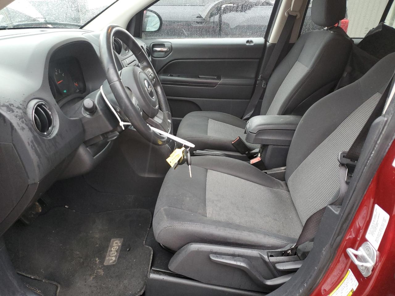 2012 Jeep Compass - Image 7