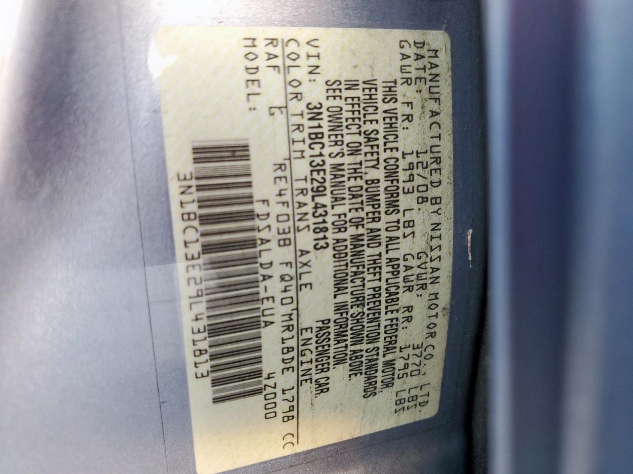 2009 Nissan Versa - Image 13
