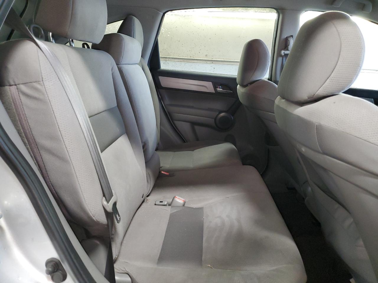 2011 Honda CR-V - Image 10