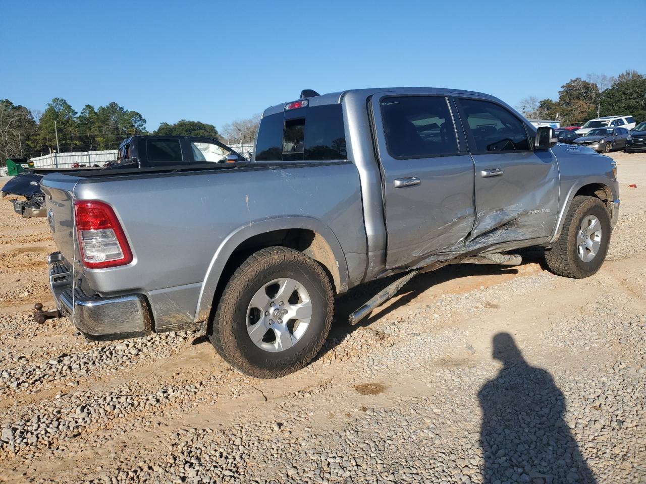 2019 RAM 1500 - Image 3