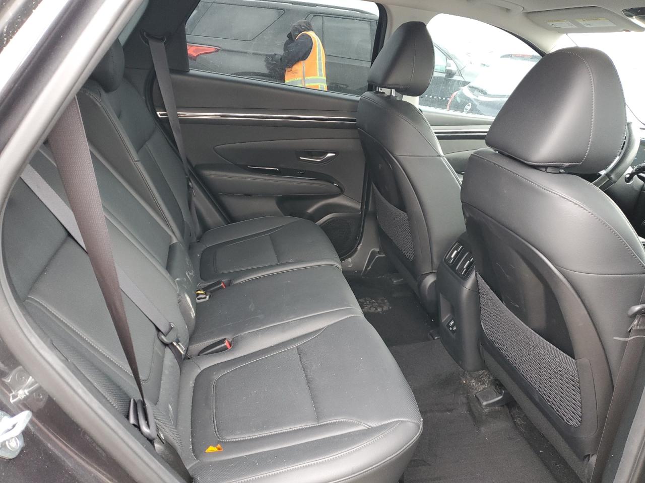 2022 Hyundai Tucson - Image 11