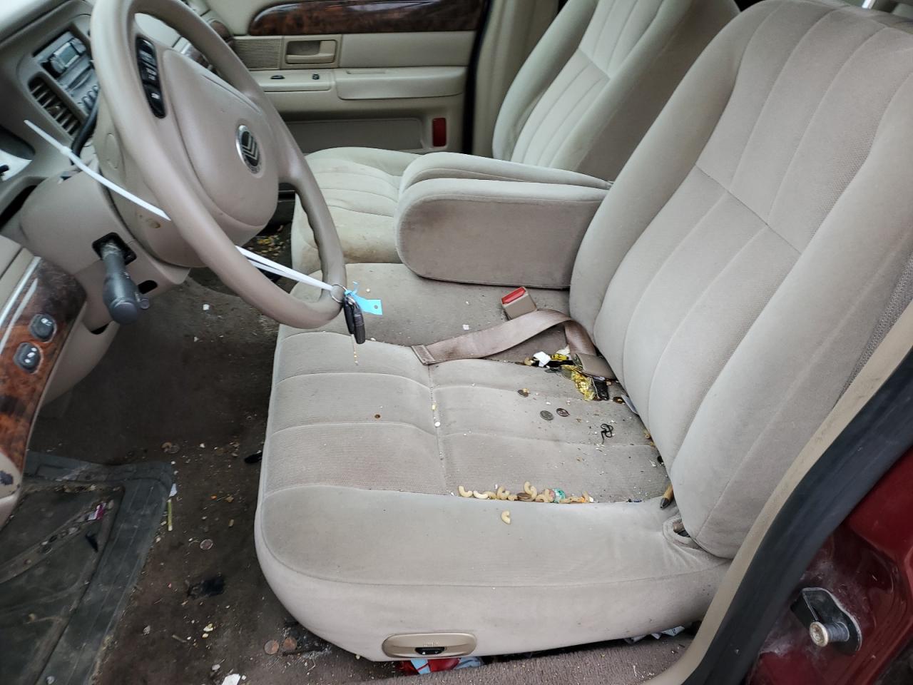 2004 Mercury Grand Marquis - Image 7