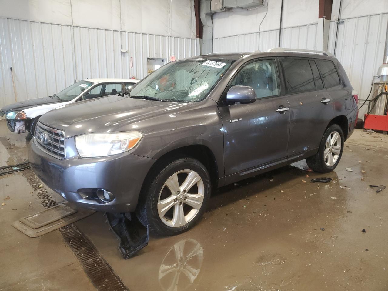 2009 Toyota Highlander - Image 1