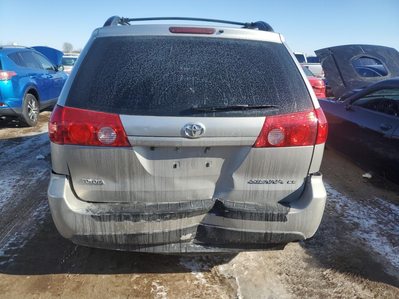 2008 Toyota Sienna - Image 6