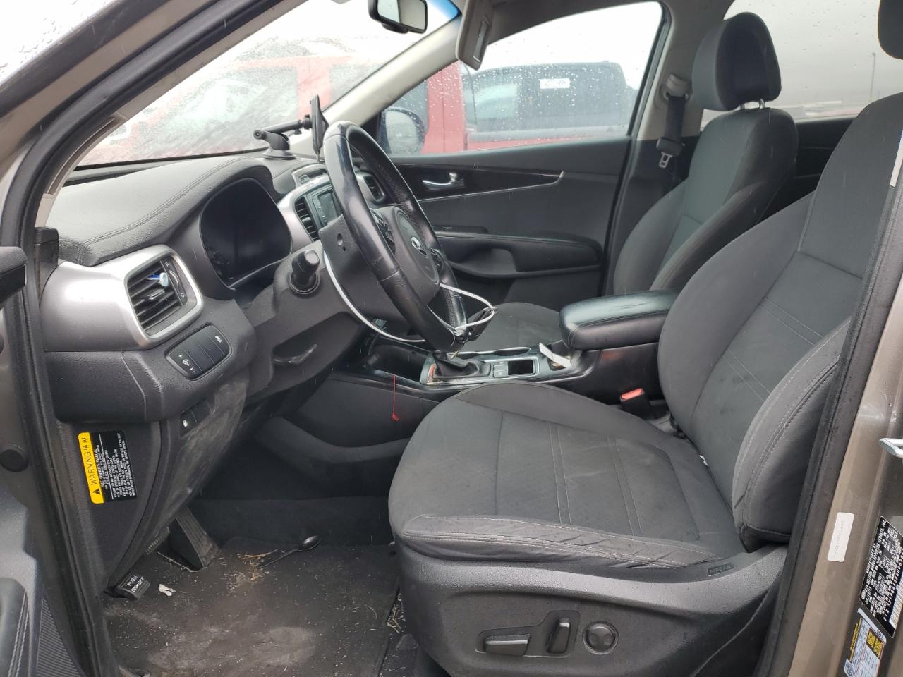 2016 Kia Sorento - Image 7