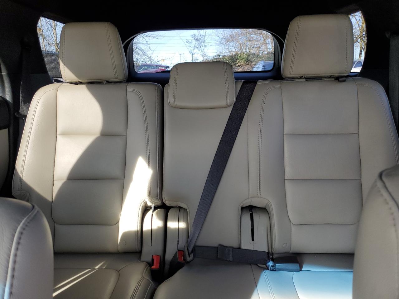 2013 Ford Explorer - Image 10
