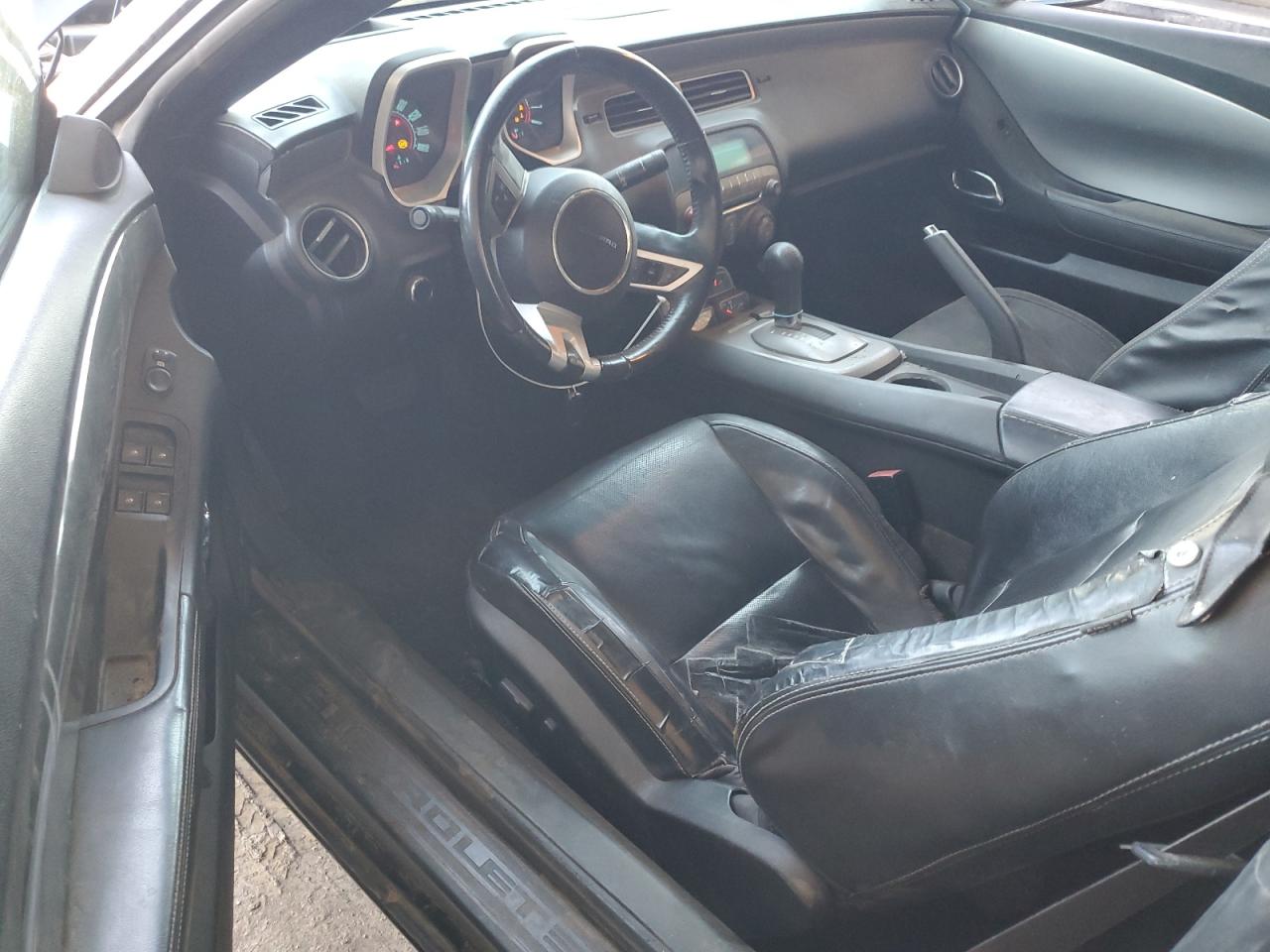 2011 Chevrolet Camaro - Image 8