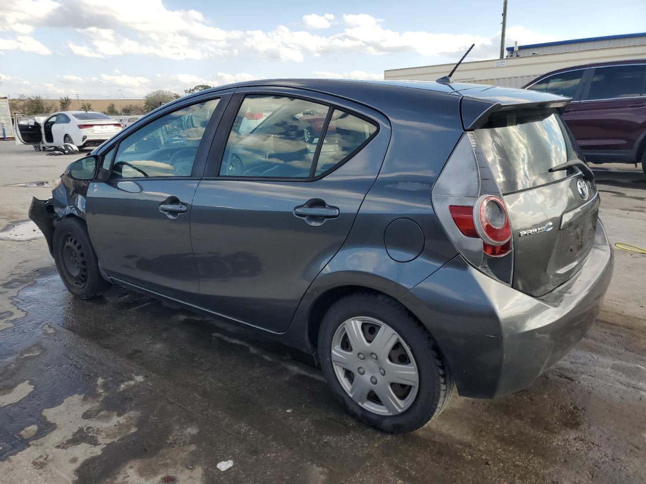 2012 Toyota Prius - Image 2