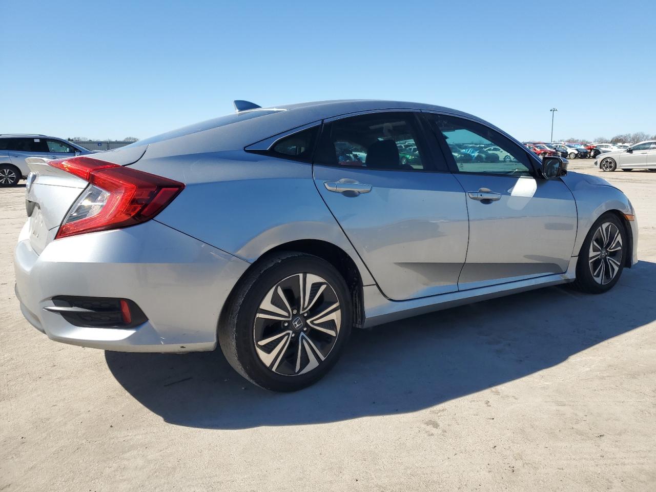 2016 Honda Civic - Image 3