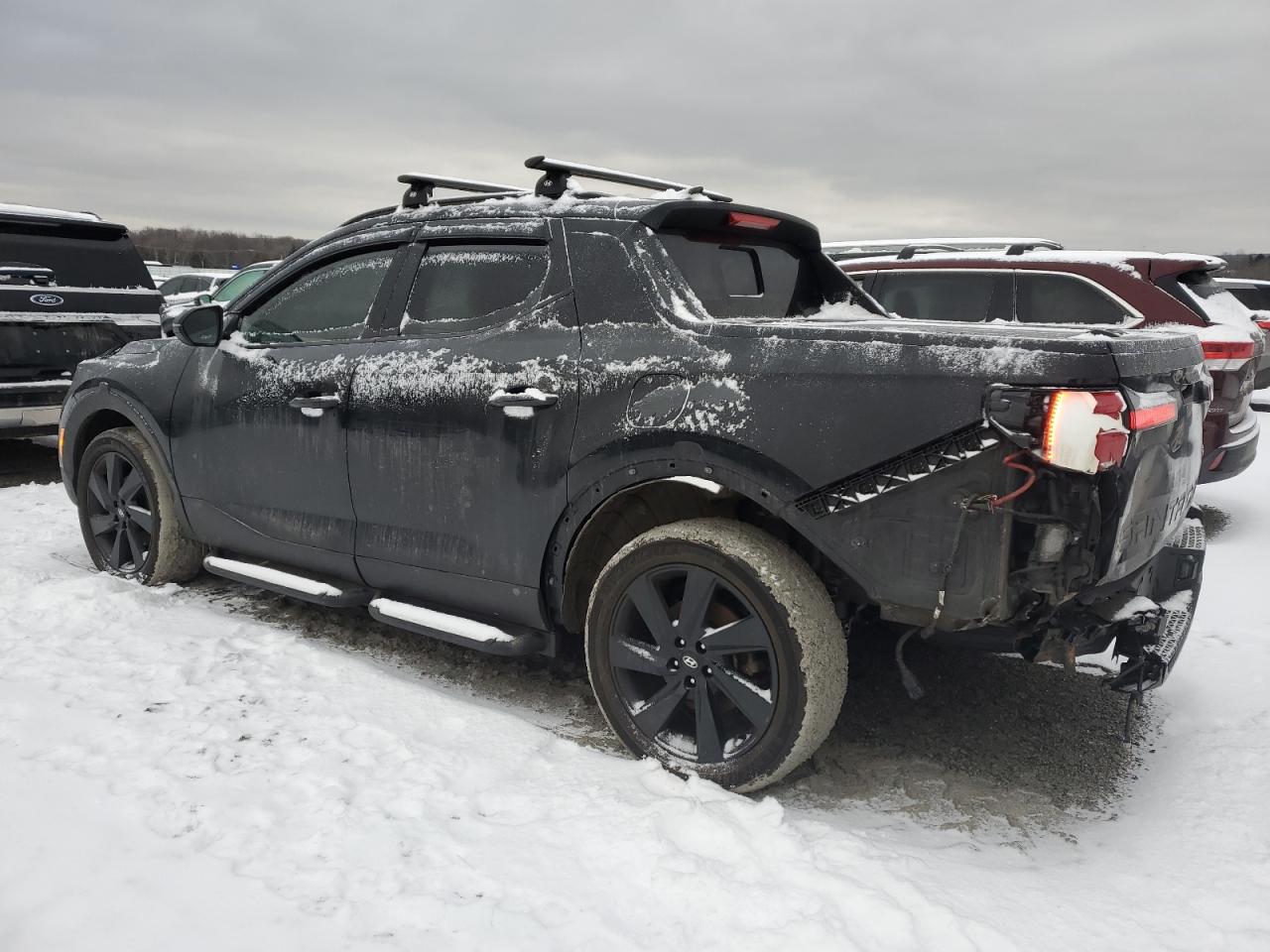 2023 Hyundai Santa Cruz - Image 2