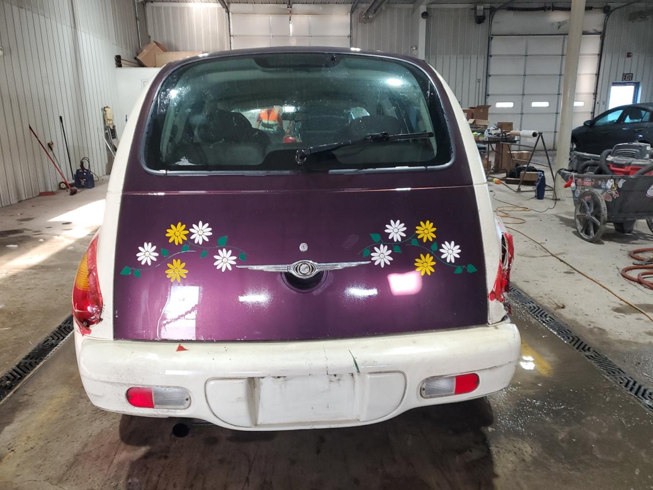 2004 Chrysler PT Cruiser - Image 6