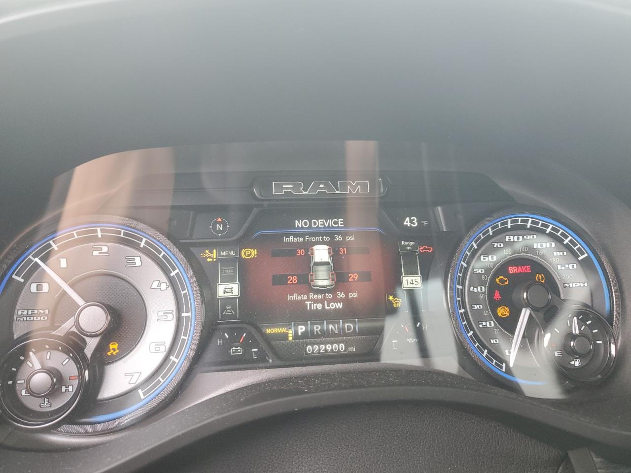 2022 RAM 1500 - Image 9