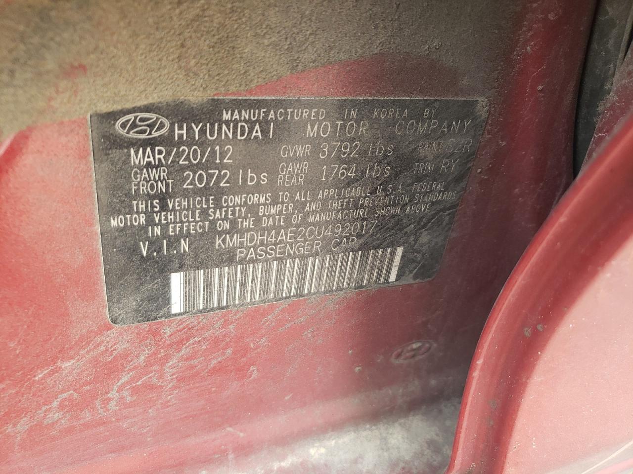 2012 Hyundai Elantra - Image 12