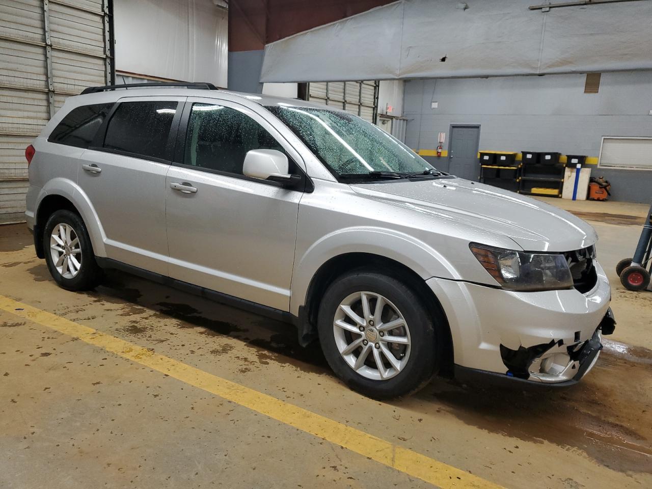 2014 Dodge Journey - Image 4