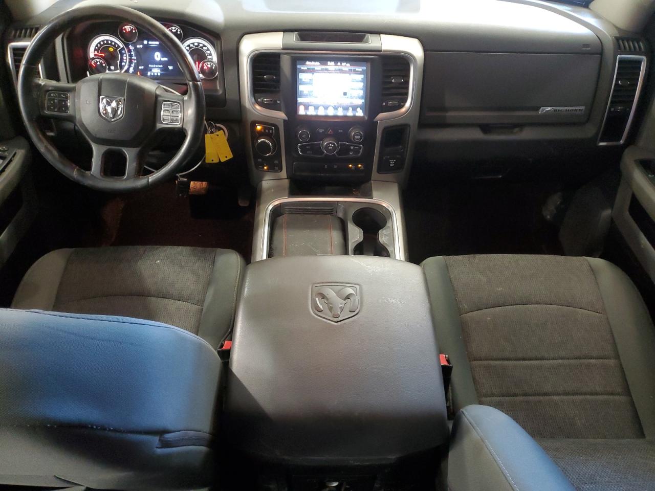 2016 RAM 1500 - Image 8