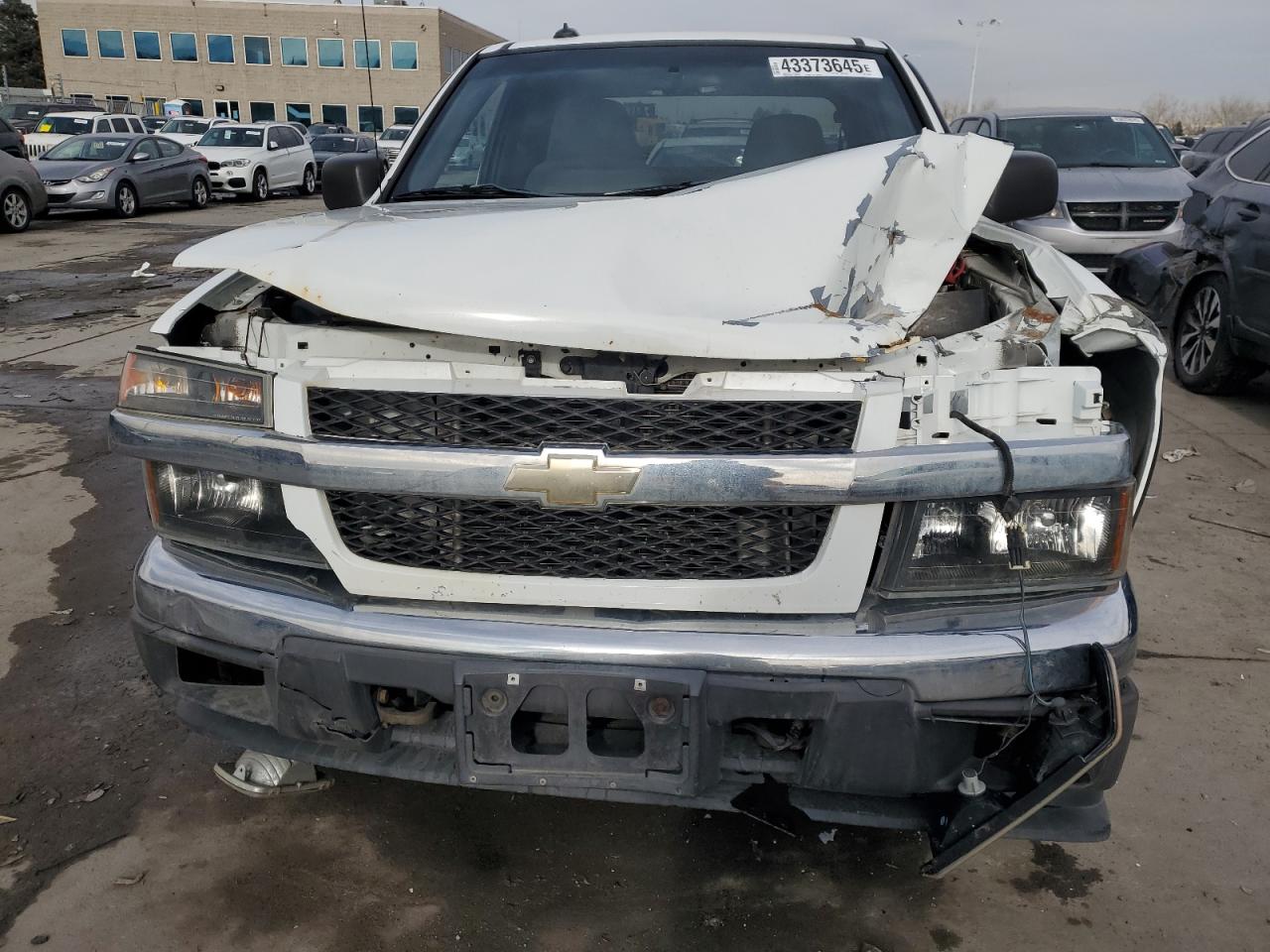 2004 Chevrolet Colorado - Image 5