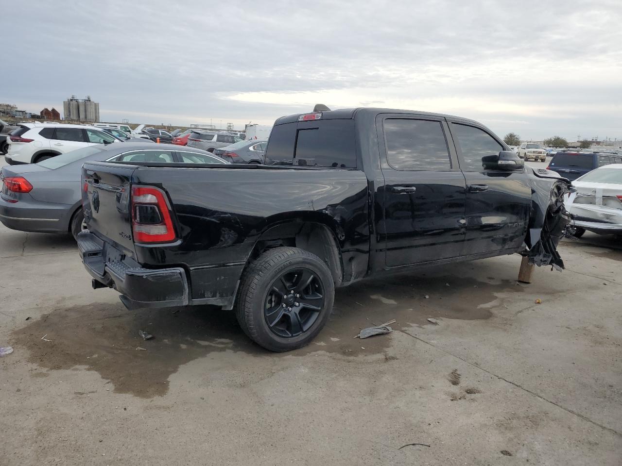2020 RAM 1500 - Image 3