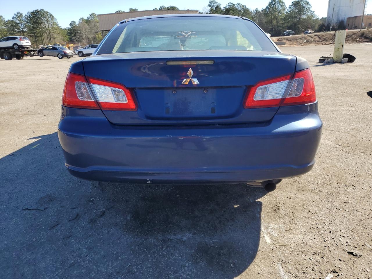 2009 Mitsubishi Galant - Image 6