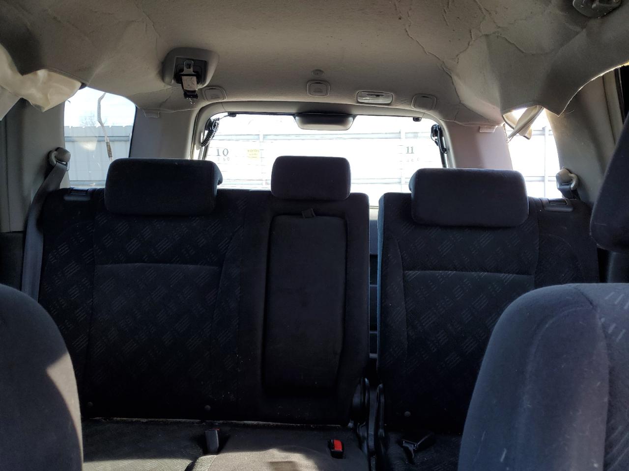 2006 Honda CR-V - Image 10