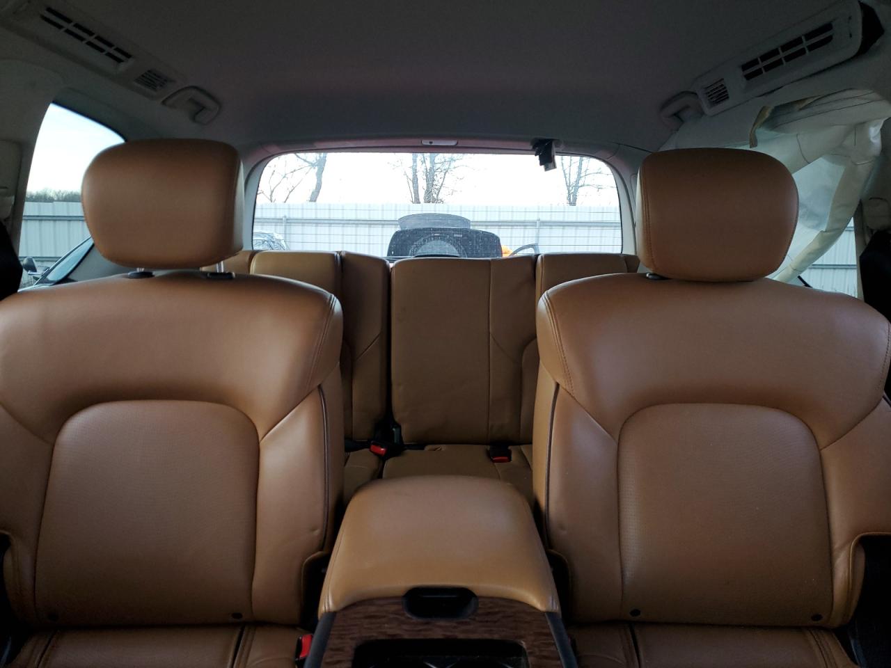 2017 Nissan Armada - Image 10