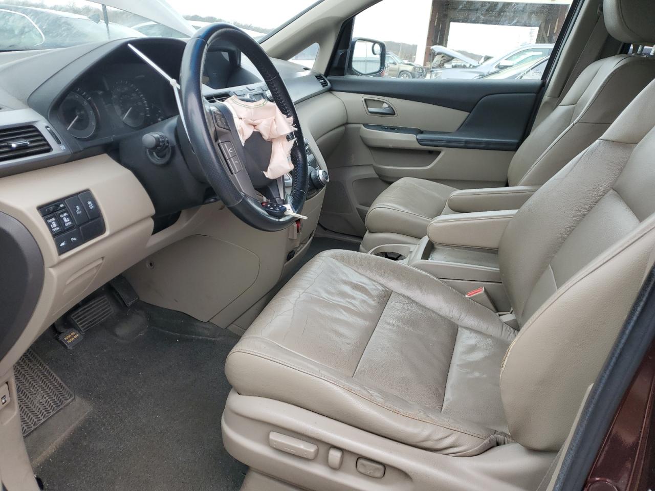 2012 Honda Odyssey - Image 7