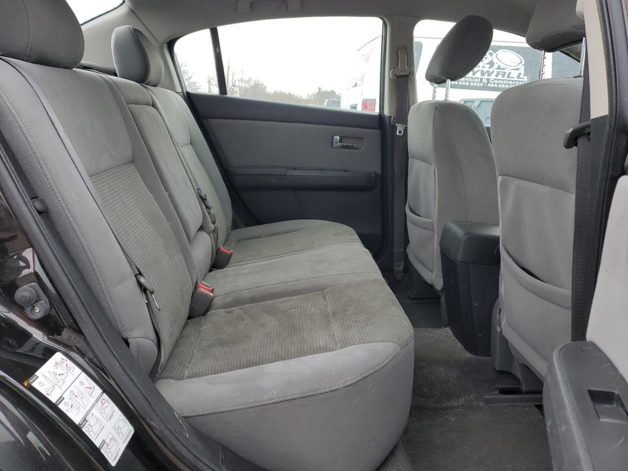 2010 Nissan Sentra - Image 10