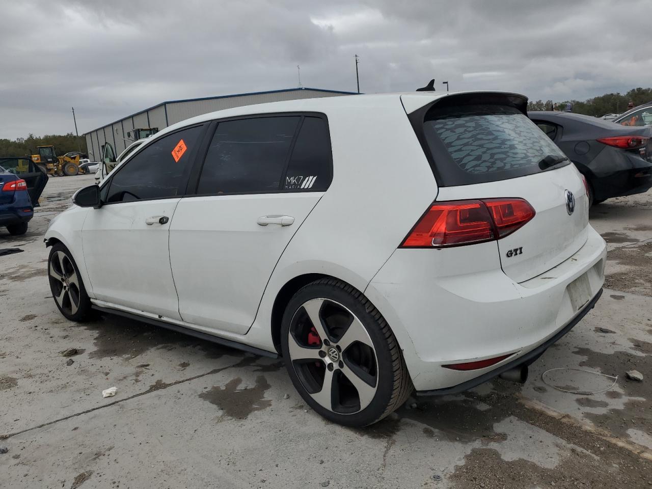 2016 Volkswagen GTI - Image 2