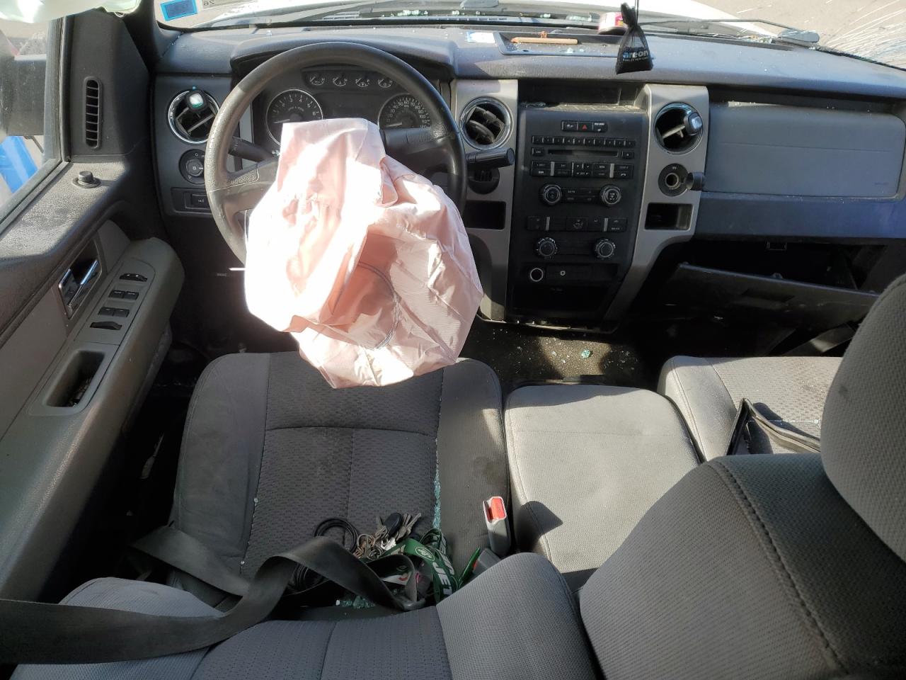 2011 Ford F-150 - Image 8