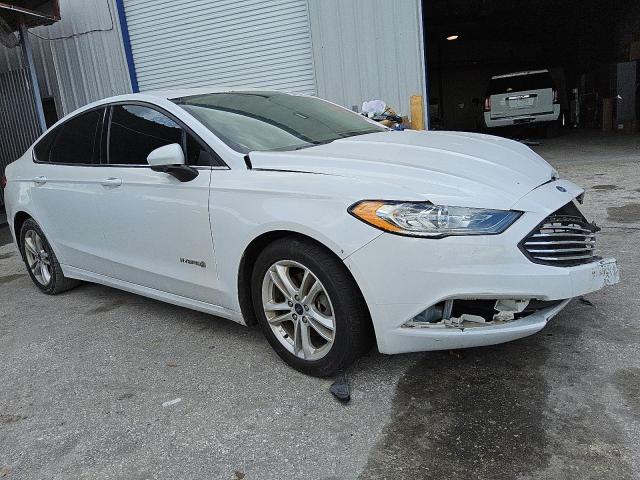  FORD FUSION 2018 Biały