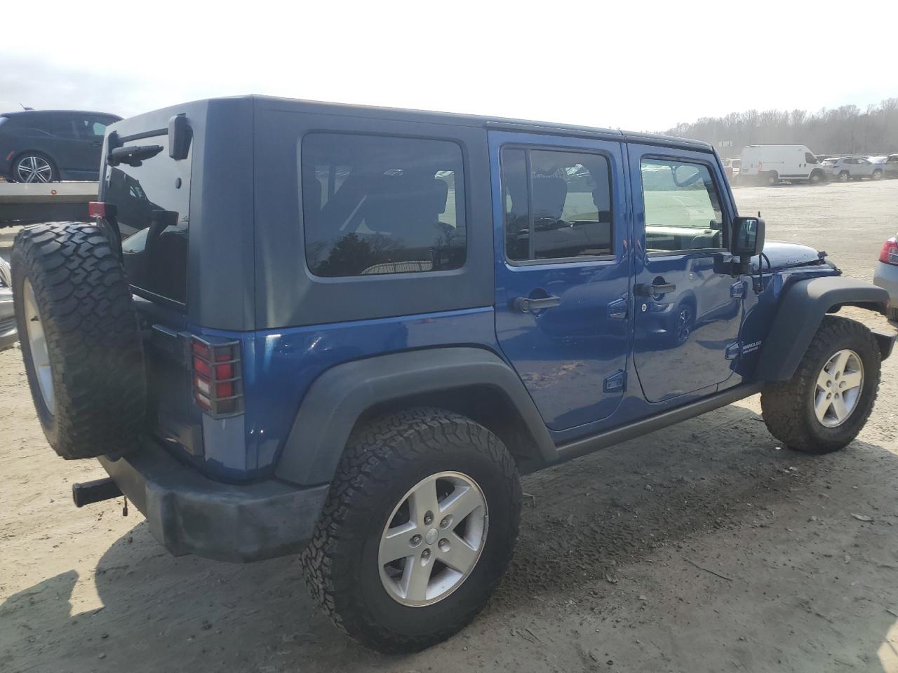 2009 Jeep Wrangler - Image 3