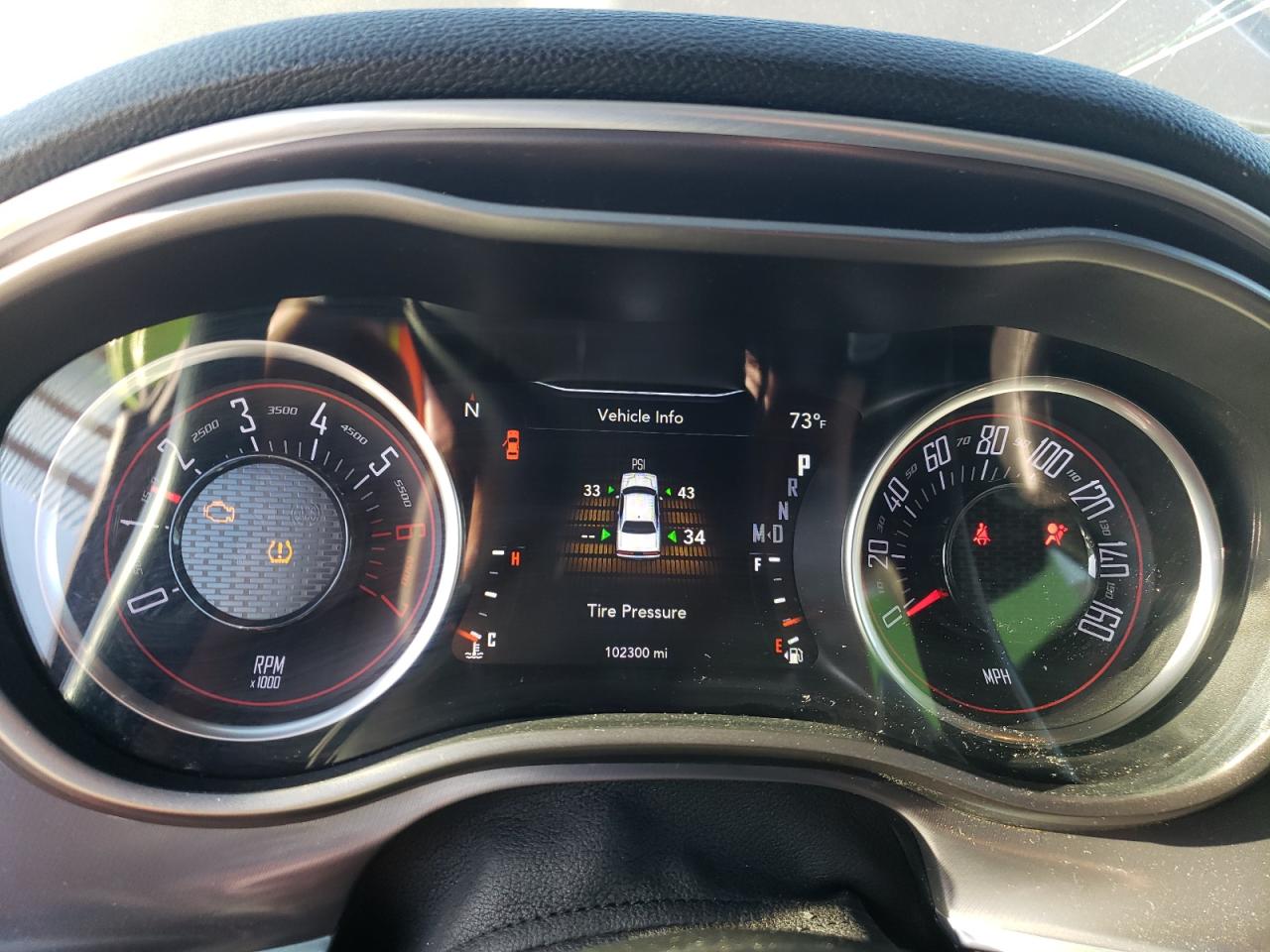2019 Dodge Challenger - Image 9