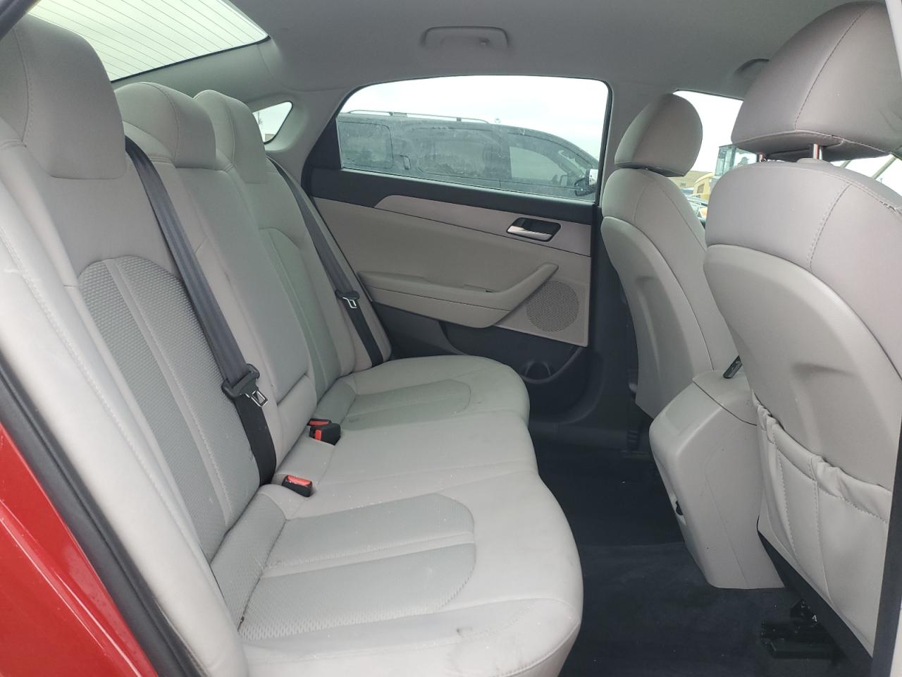 2018 Hyundai Sonata - Image 10