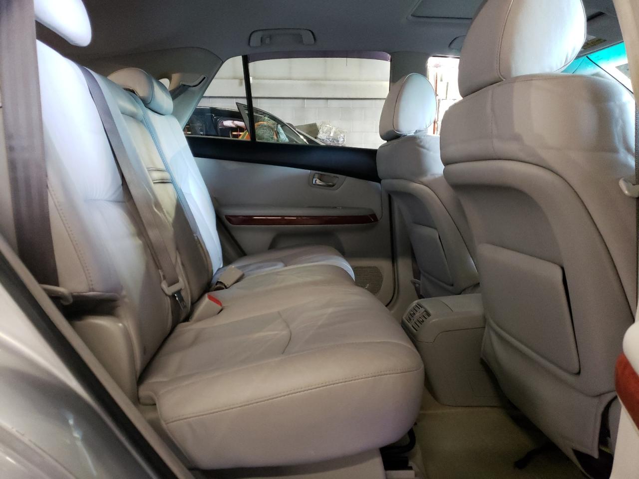 2008 Lexus RX - Image 11