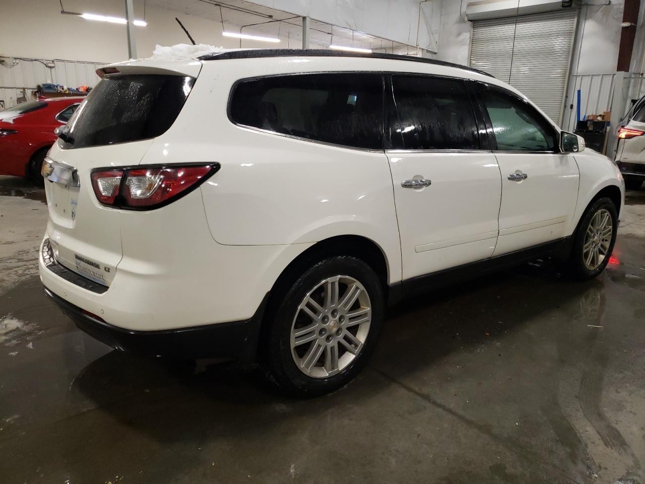 2015 Chevrolet Traverse - Image 3