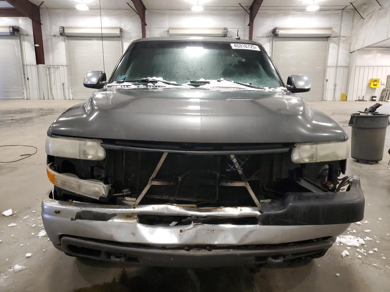 2002 Chevrolet Silverado - Image 5