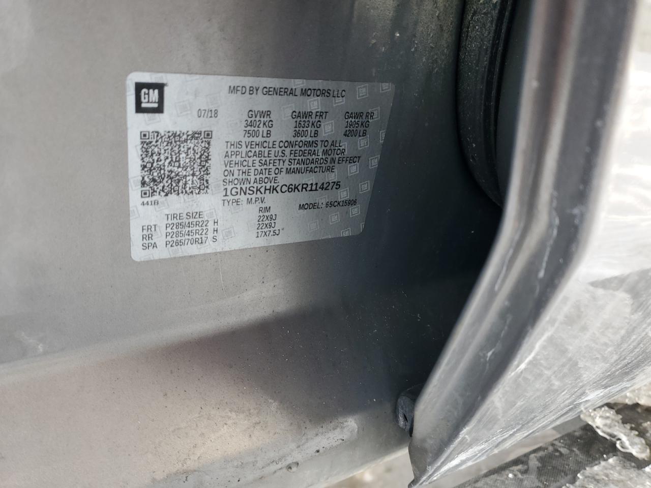 2019 Chevrolet Suburban - Image 13