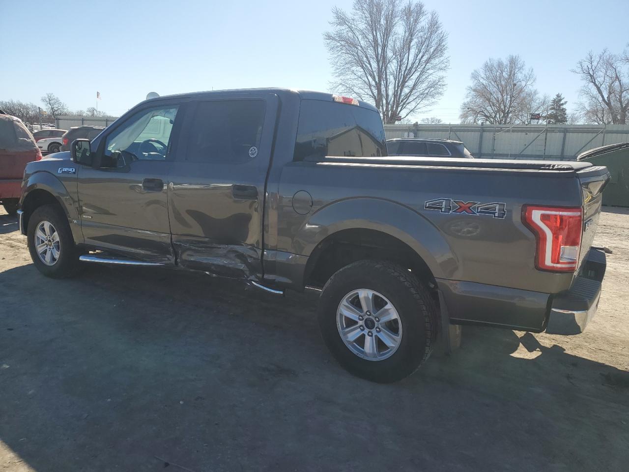 2015 Ford F-150 - Image 2
