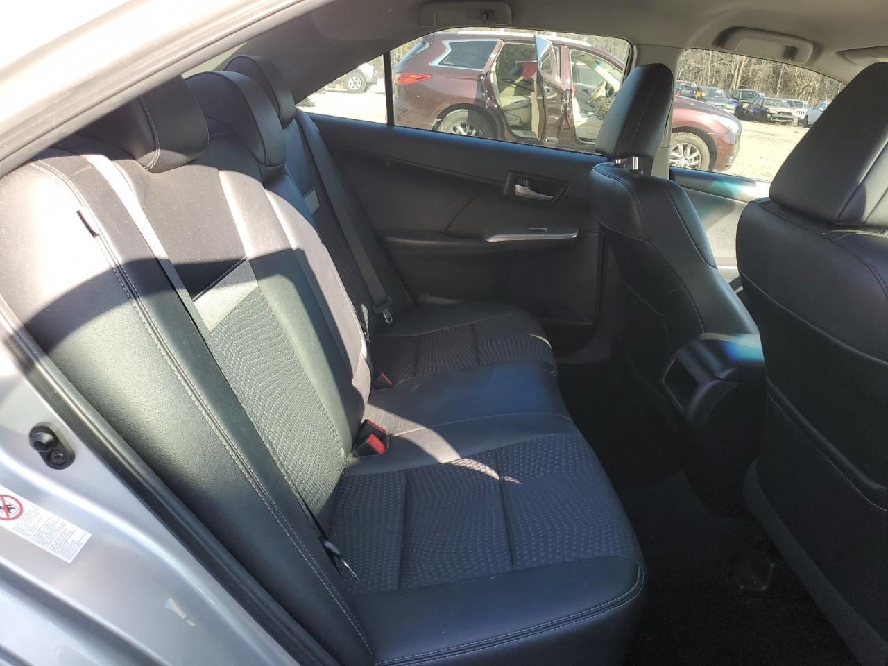 2014 Toyota Camry - Image 10