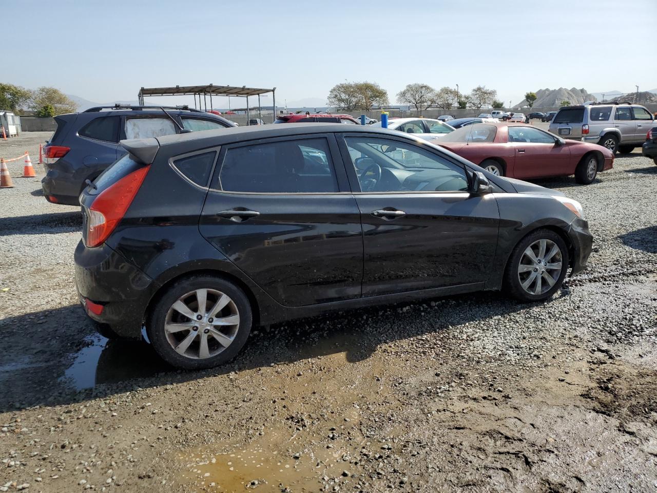 2014 Hyundai Accent - Image 3