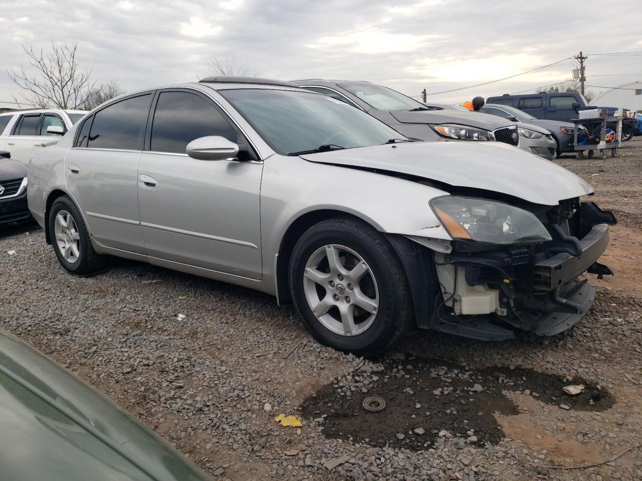 2005 Nissan Altima - Image 4
