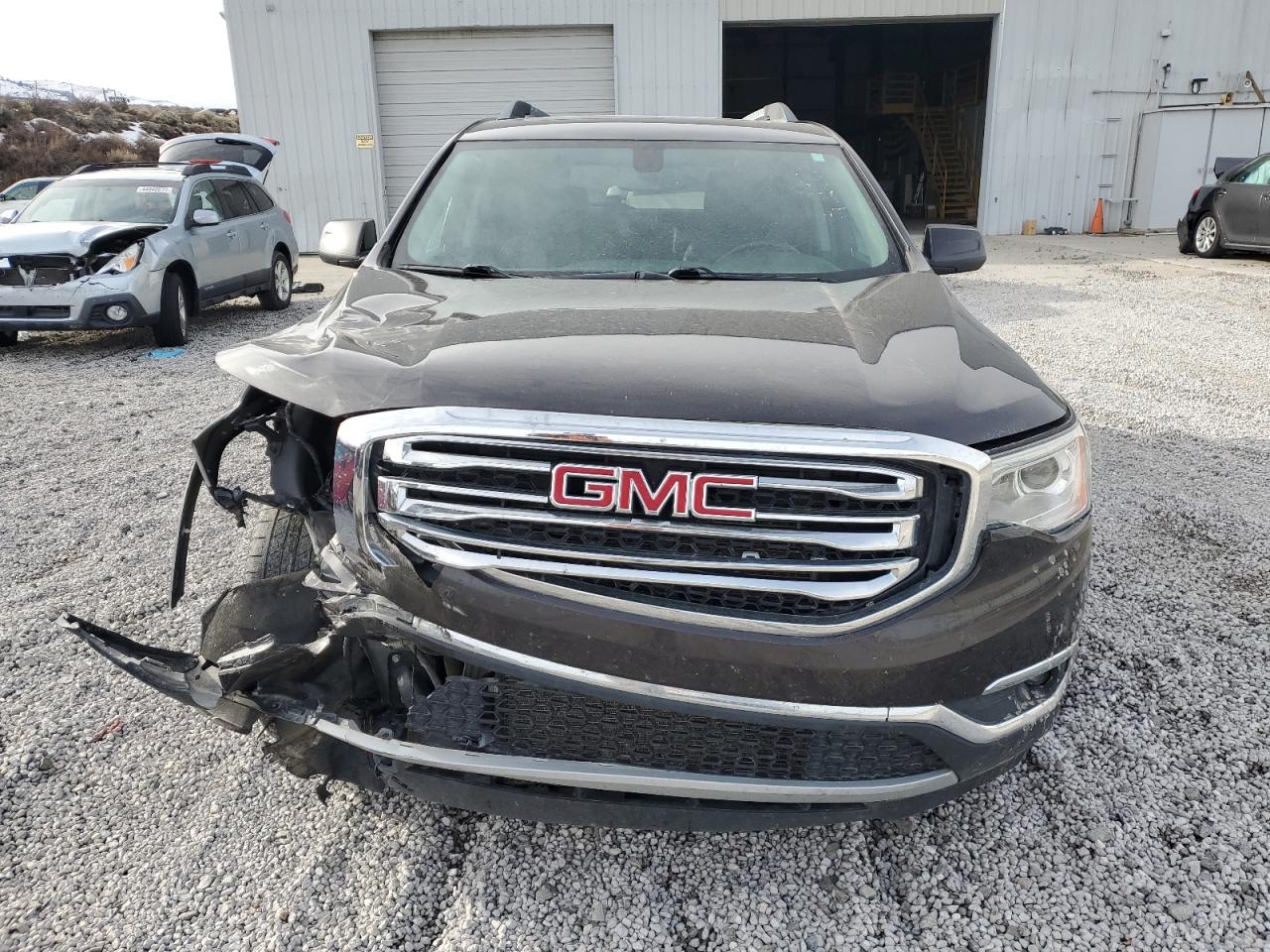 2018 GMC Acadia - Image 5