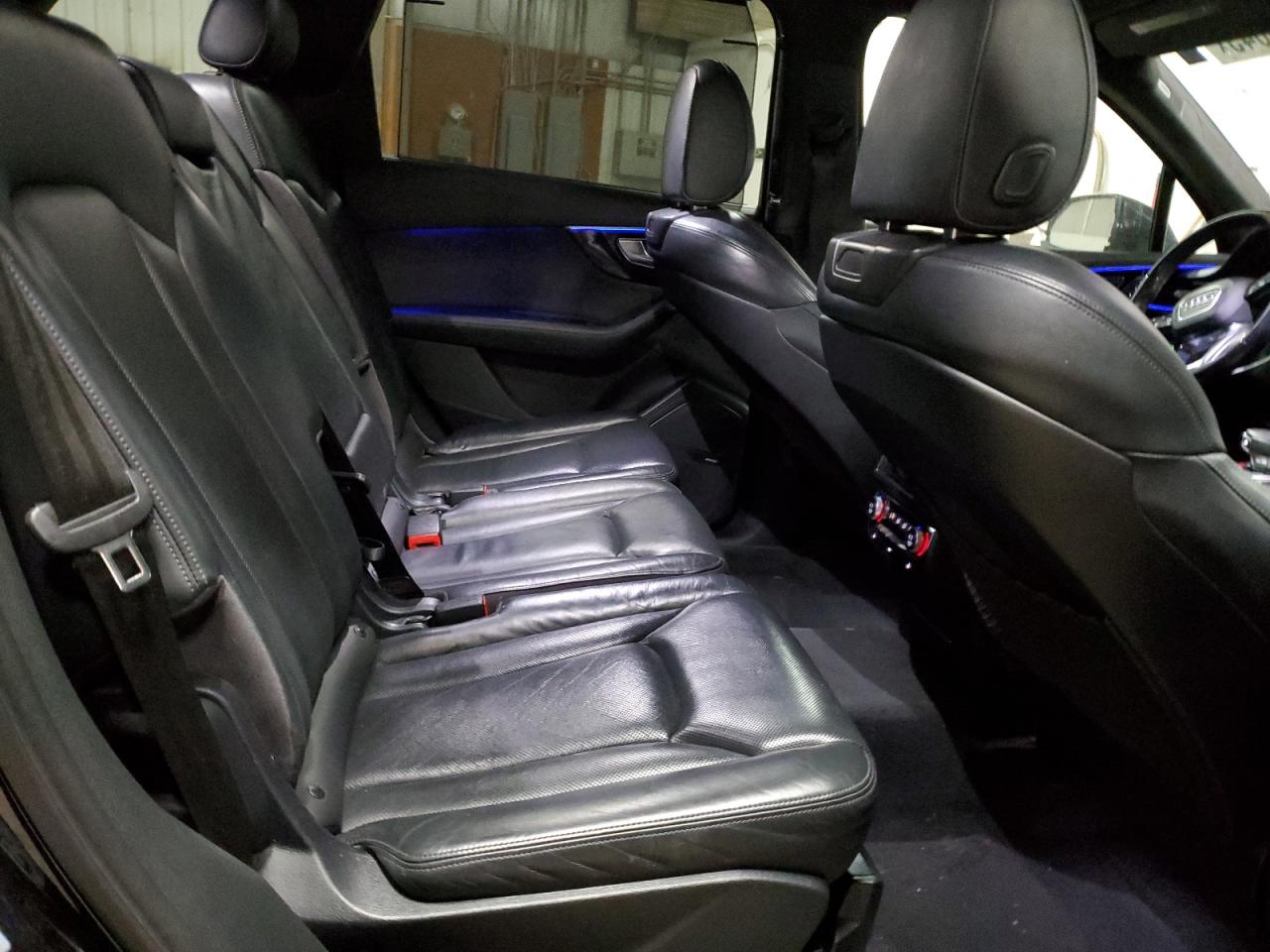 2017 Audi Q7 - Image 11