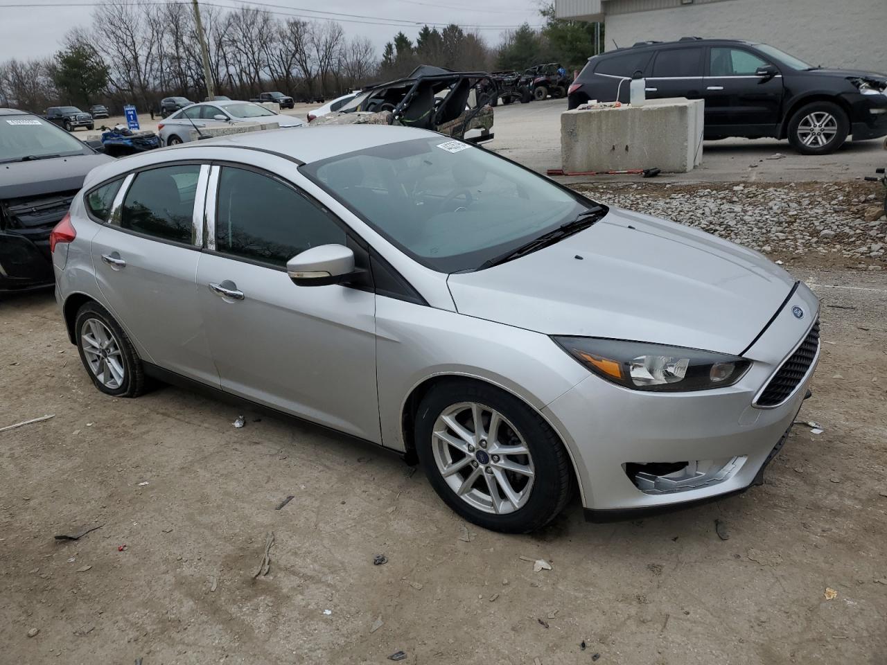 2017 Ford Focus - Image 4