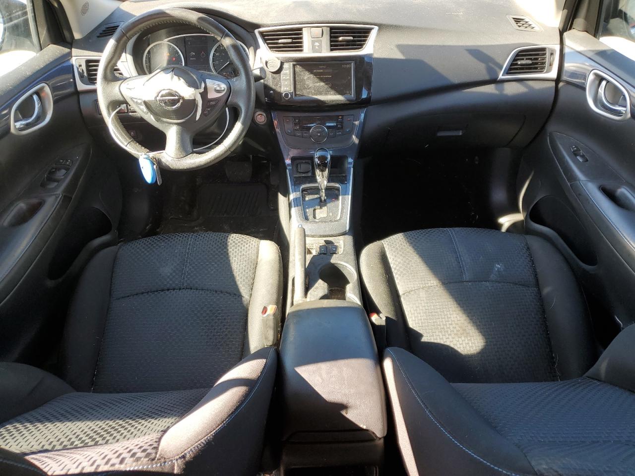2019 Nissan Sentra - Image 8