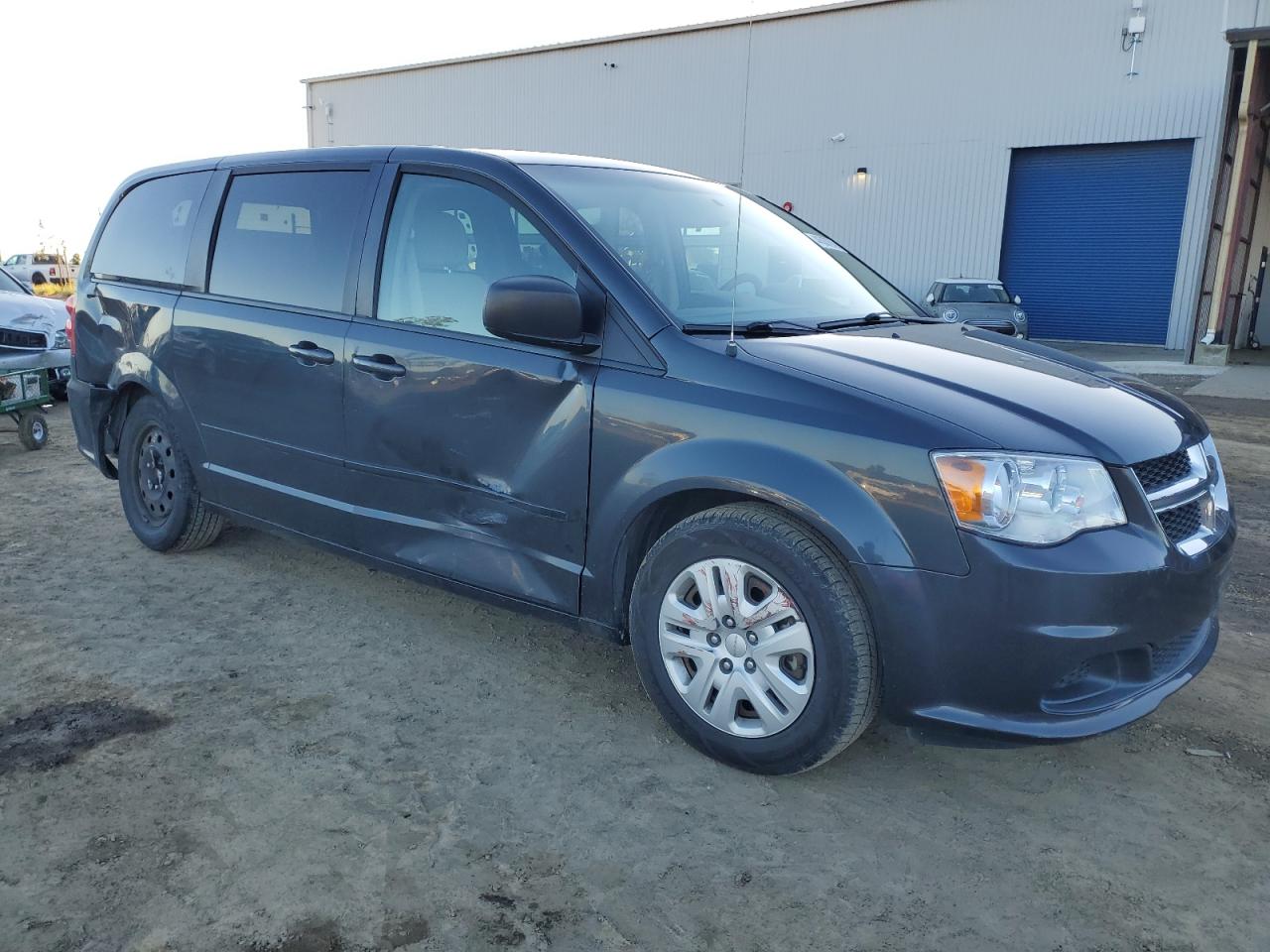 2014 Dodge Caravan - Image 4