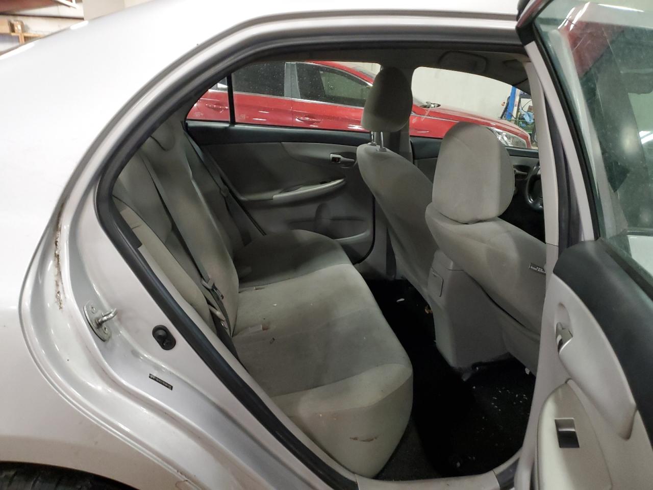 2011 Toyota Corolla - Image 10