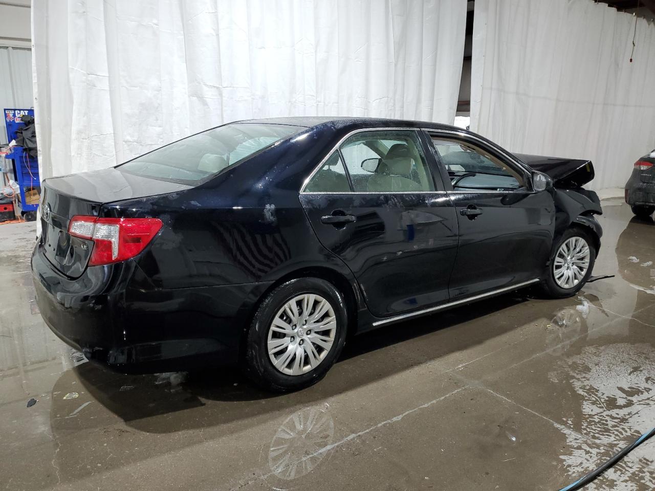 2012 Toyota Camry - Image 3