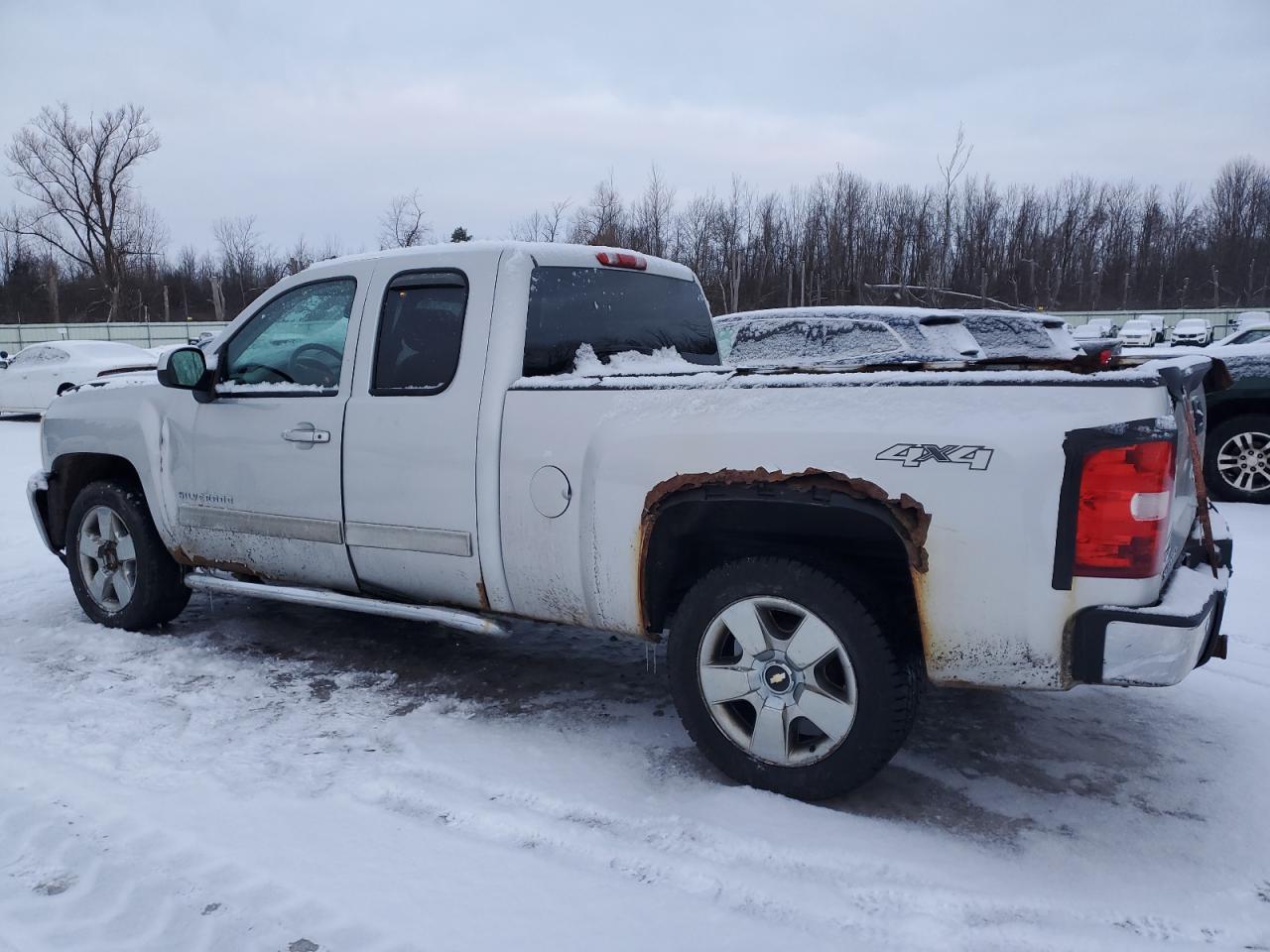 2011 Chevrolet Silverado - Image 2