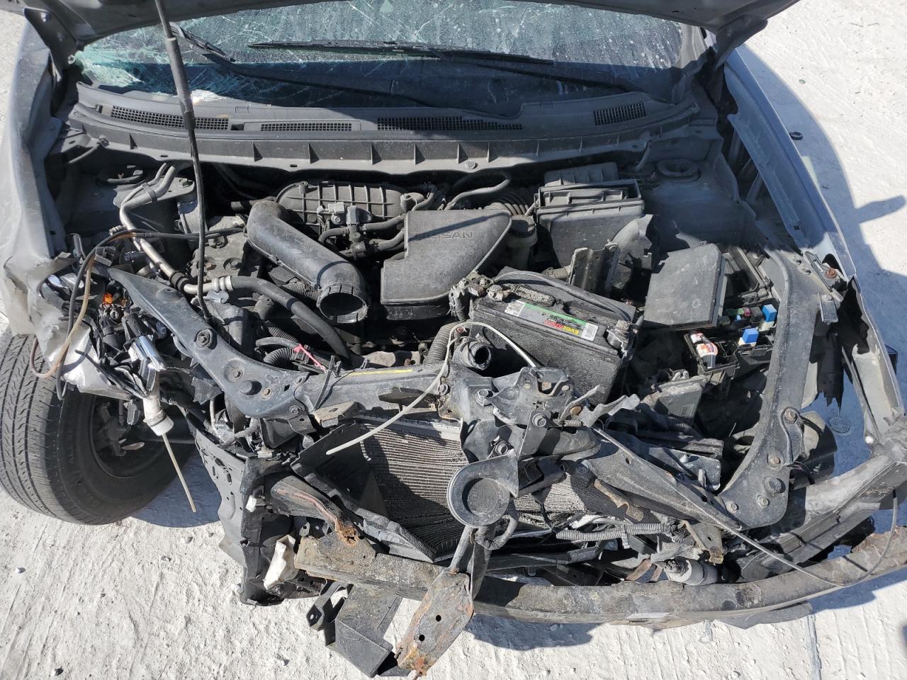 2009 Nissan Rogue - Image 12