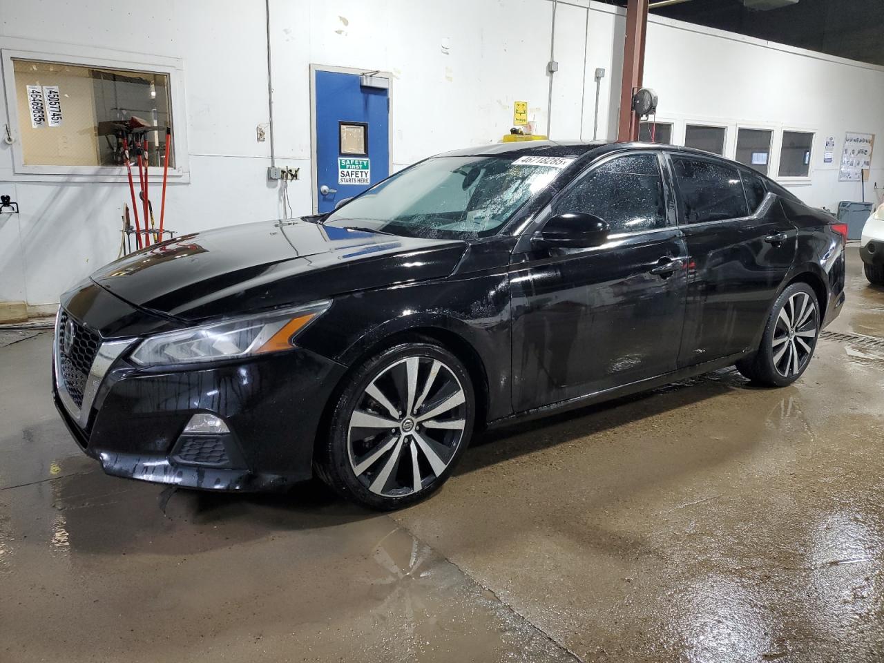 2019 Nissan Altima Sr for Sale in Blaine, MN - Minor Dent/Scratches